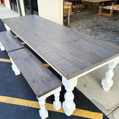 Farmhouse dining table with turned legs