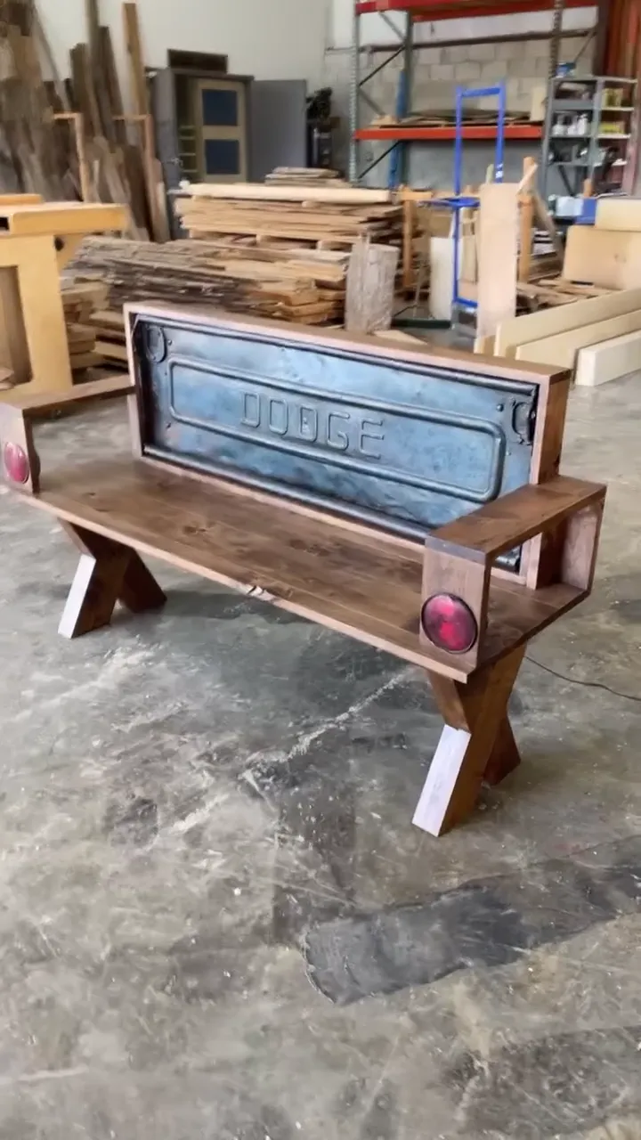 Custom build showcase reel